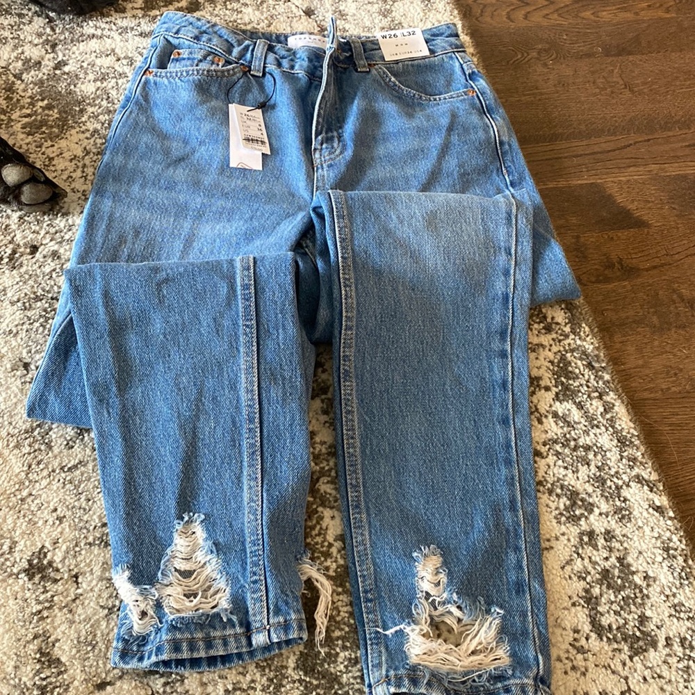 NWT top shop mom jeans distressed